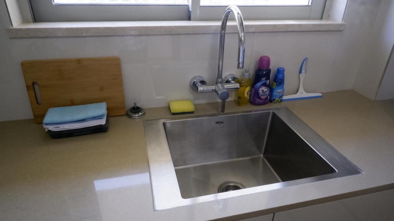 Relohomes Serviced Apartment Mumbai Exteriör bild
