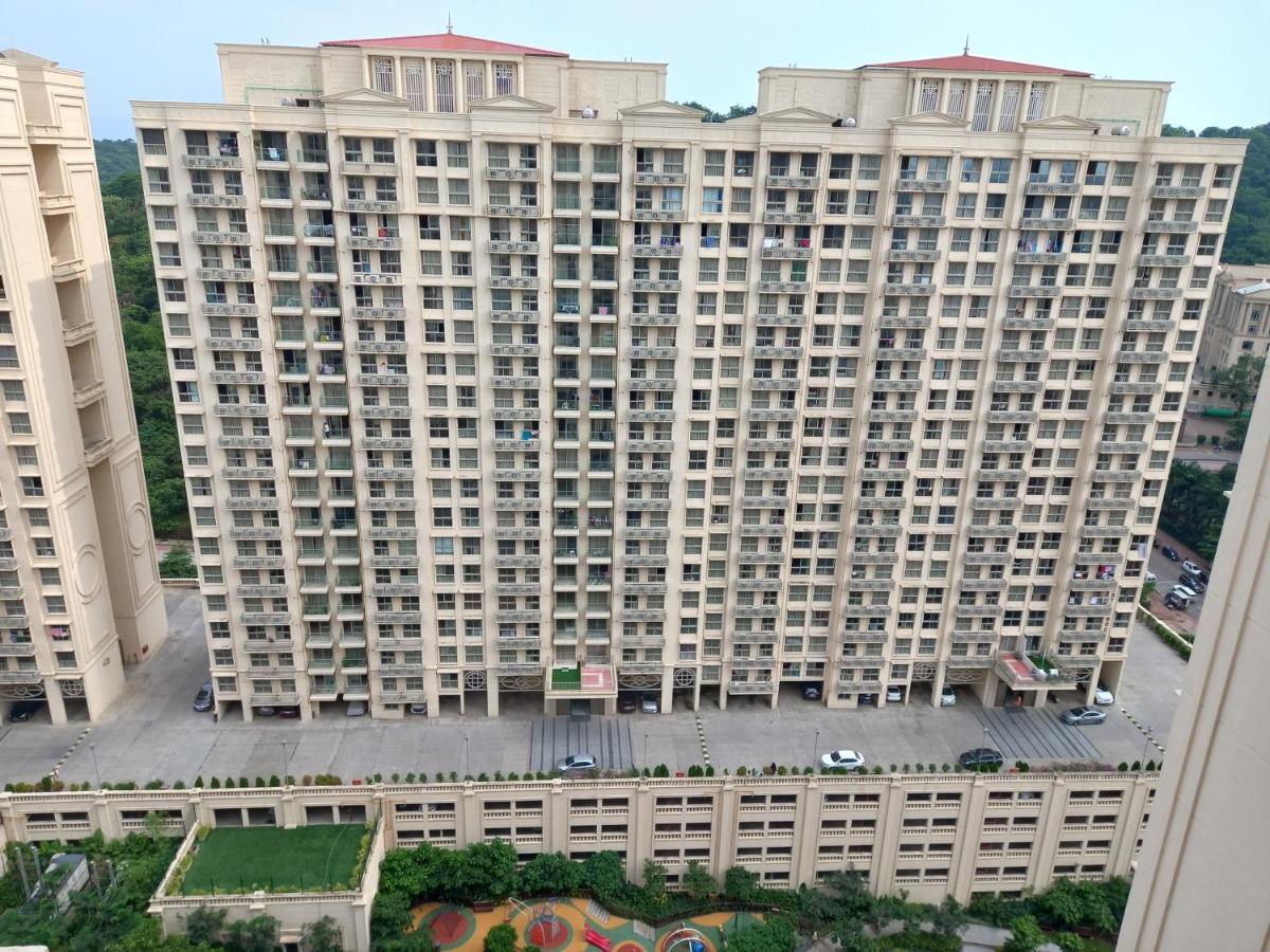 Relohomes Serviced Apartment Mumbai Exteriör bild